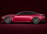 Aston Martin DB12
